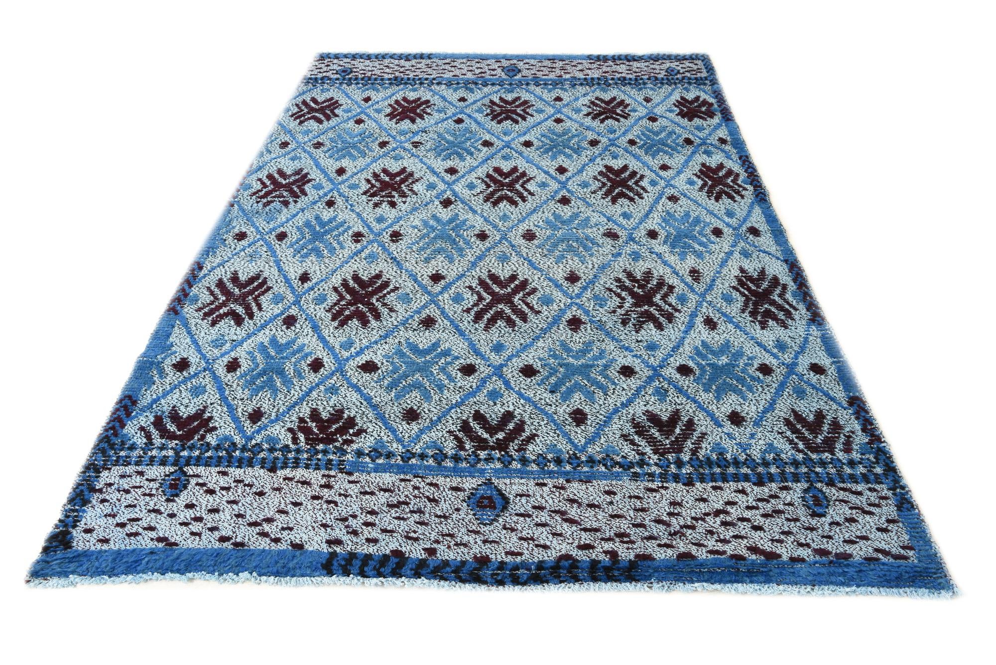 5' 5 x 8' 3 Hand Knotted Darya Wool Rug