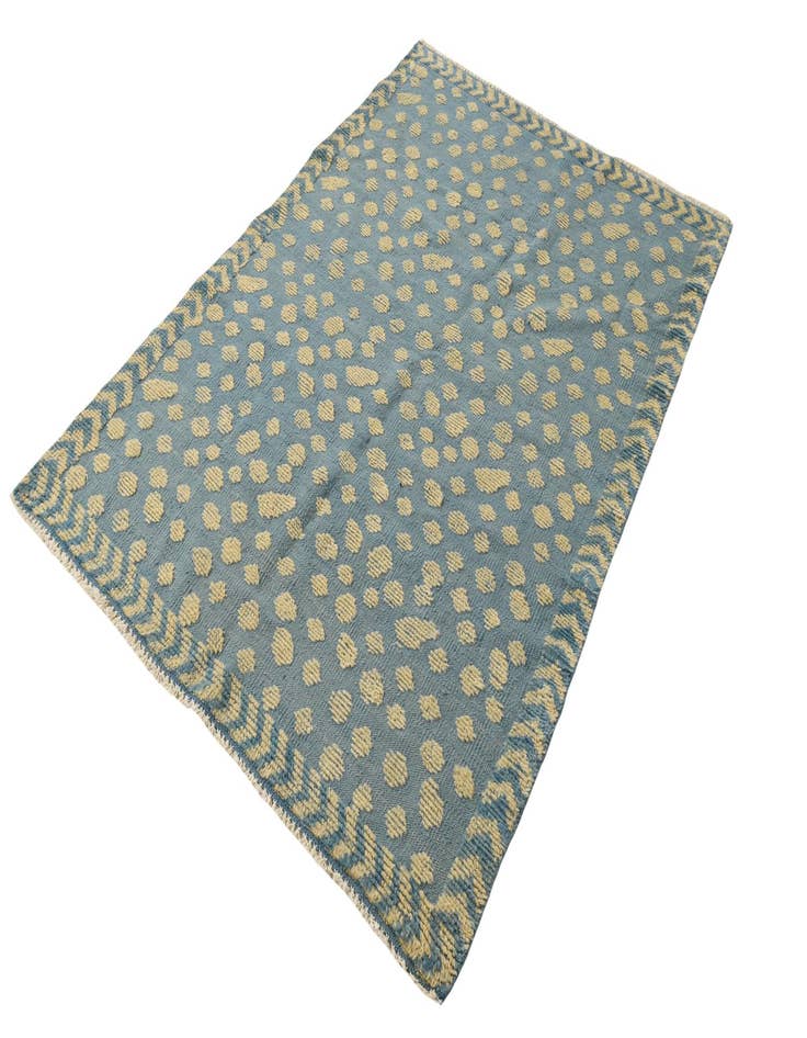 Detail image of 4' 4 x 6' 3  Hand Knotted Darya Wool Rug