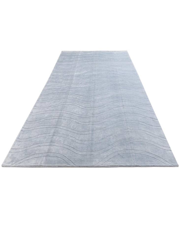 Detail image of 9' 11 x 13' 3  Hand Knotted Darya Wool Rug