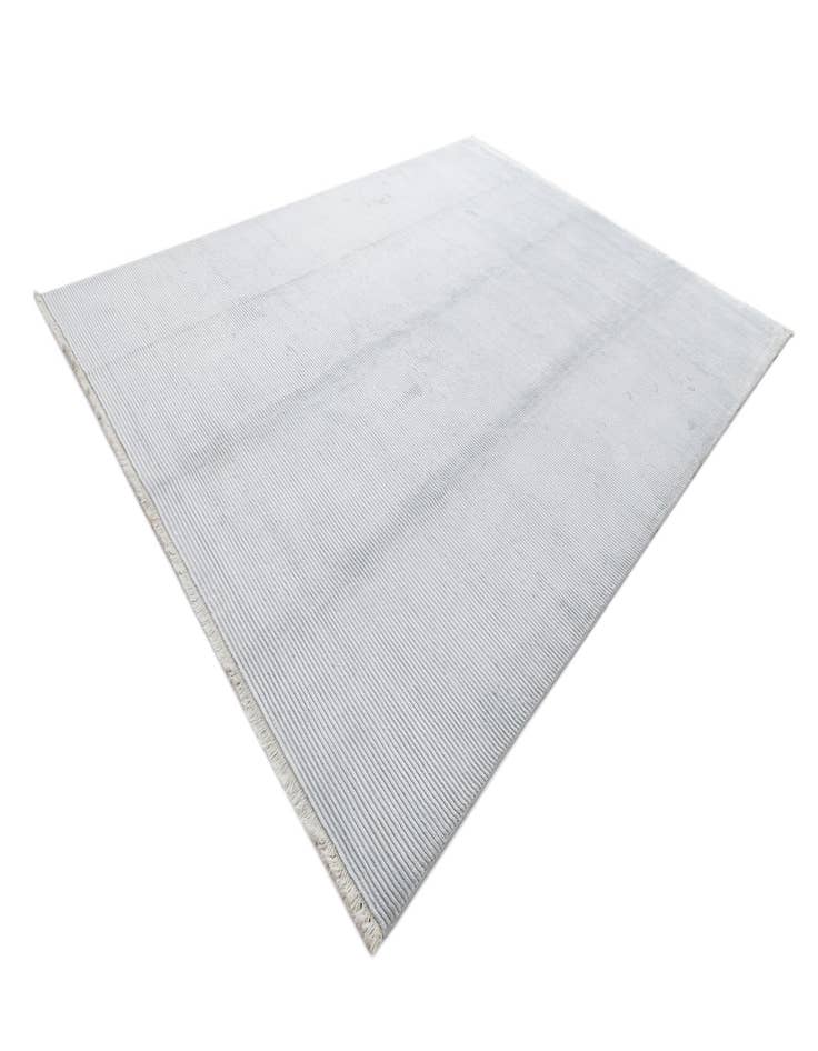 Detail image of 9' 11 x 13'  Hand Knotted Darya Wool Rug