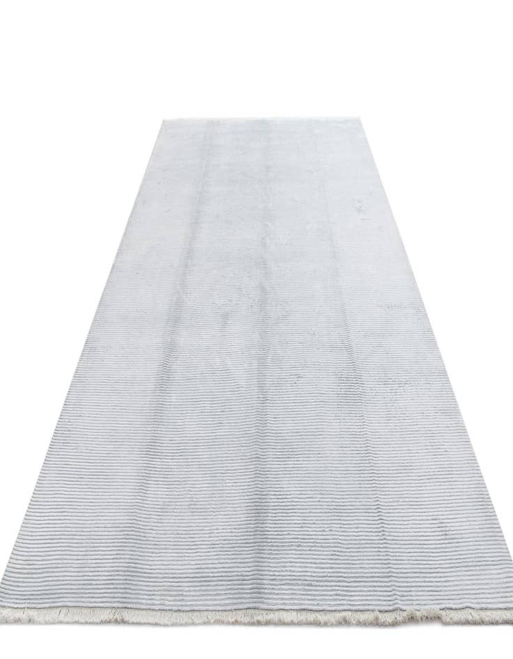 Detail image of 9' 11 x 13'  Hand Knotted Darya Wool Rug