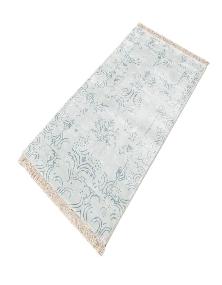 Detail image of 2' 8 x 5'  Hand Knotted Darya Wool Rug