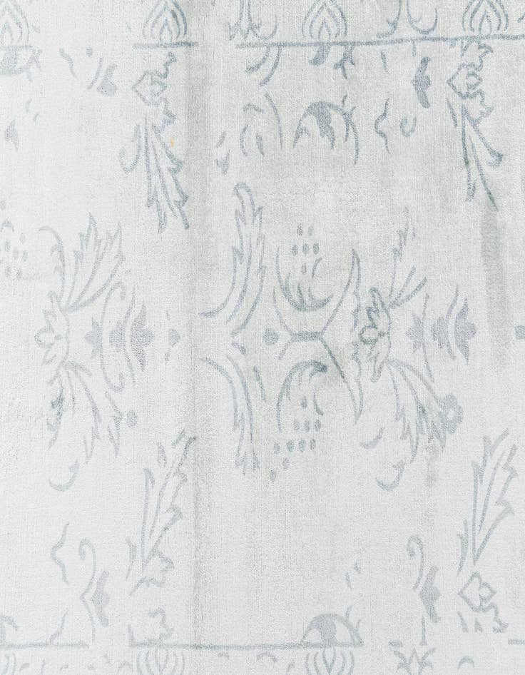 Detail image of 2' 8 x 5'  Hand Knotted Darya Wool Rug