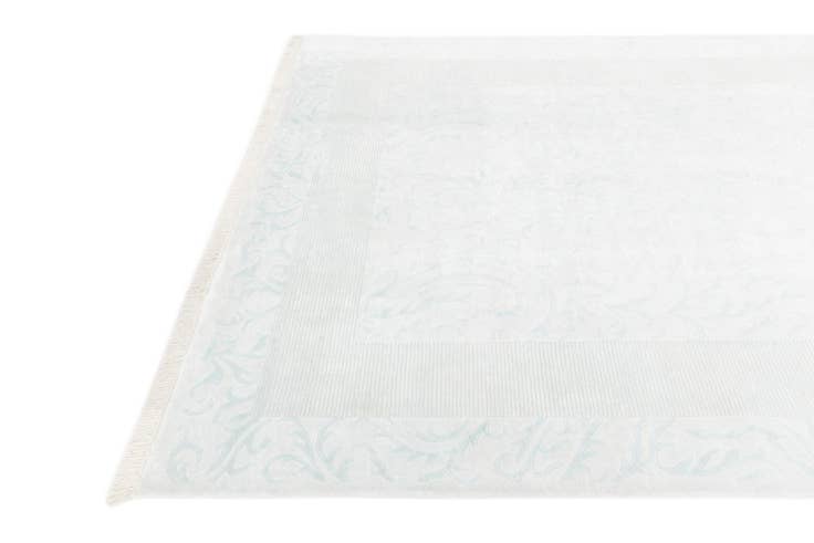 Detail image of 6' 9 x 9' 5 Hand Knotted Darya Wool Rug