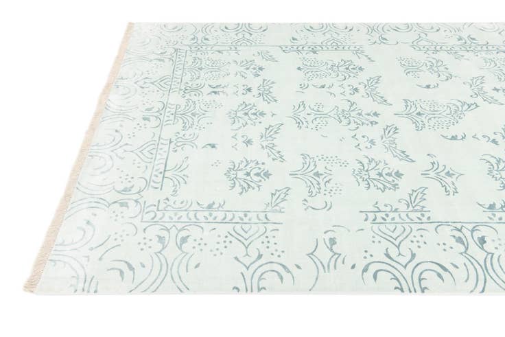 Detail image of 6' 7 x 9' 10 Hand Knotted Darya Wool Rug