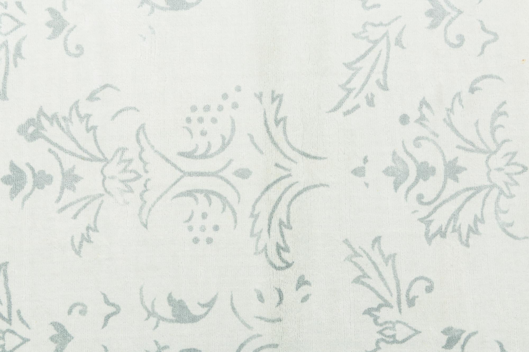 2' 7 x 4' 8 Hand Knotted Darya Wool Rug