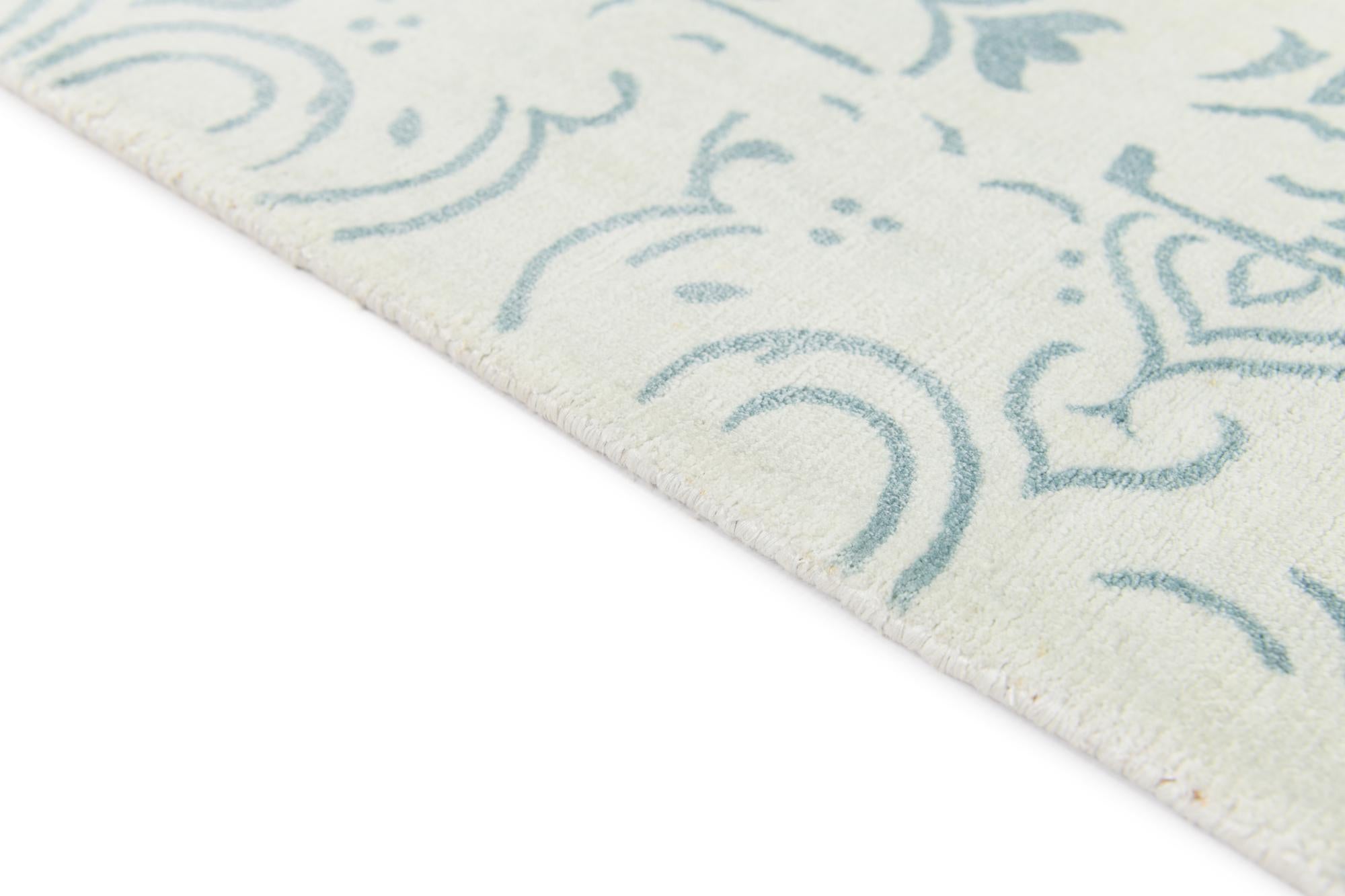 2' 7 x 5' Hand Knotted Darya Wool Rug