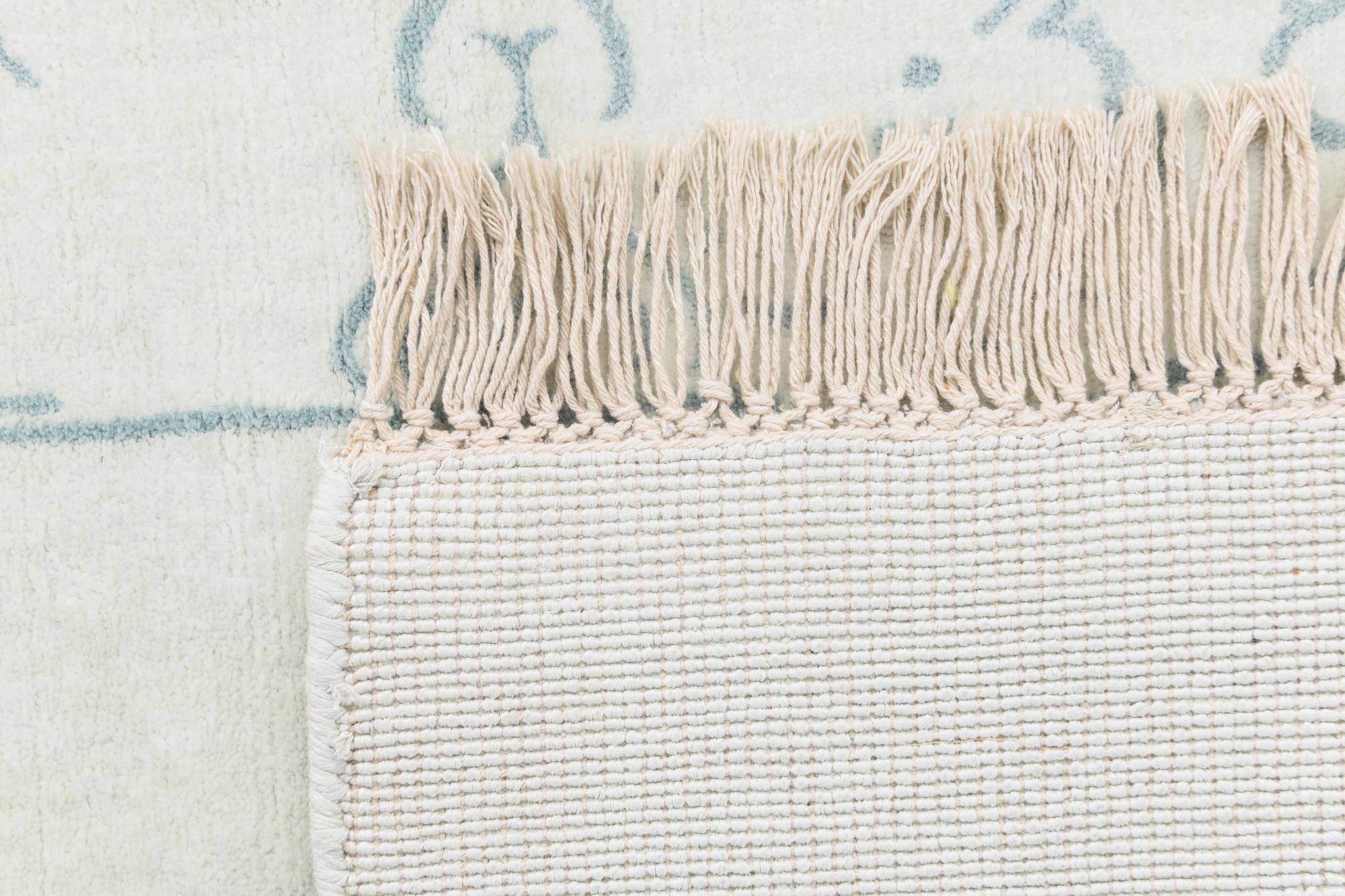 2' 7 x 5' Hand Knotted Darya Wool Rug