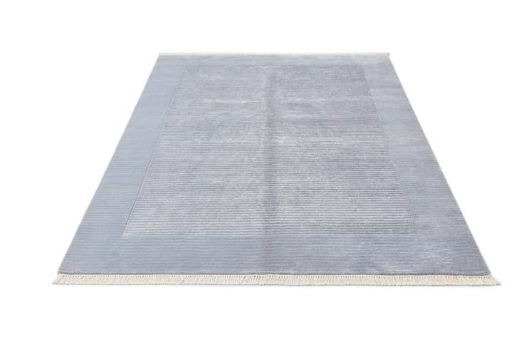 Detail image of 4' 11 x 6' 4 Hand Knotted Darya Wool Rug