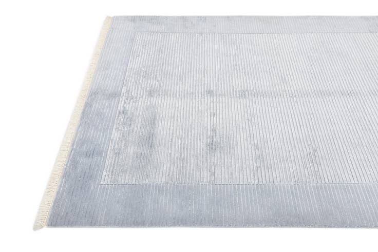 Detail image of 4' 11 x 6' 4 Hand Knotted Darya Wool Rug