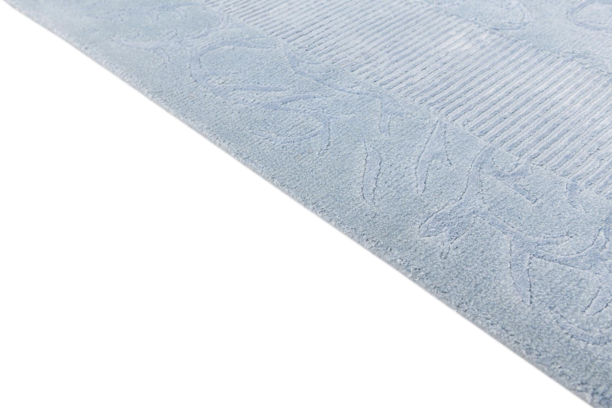 5' 7 x 7' 10 Hand Knotted Darya Wool Rug