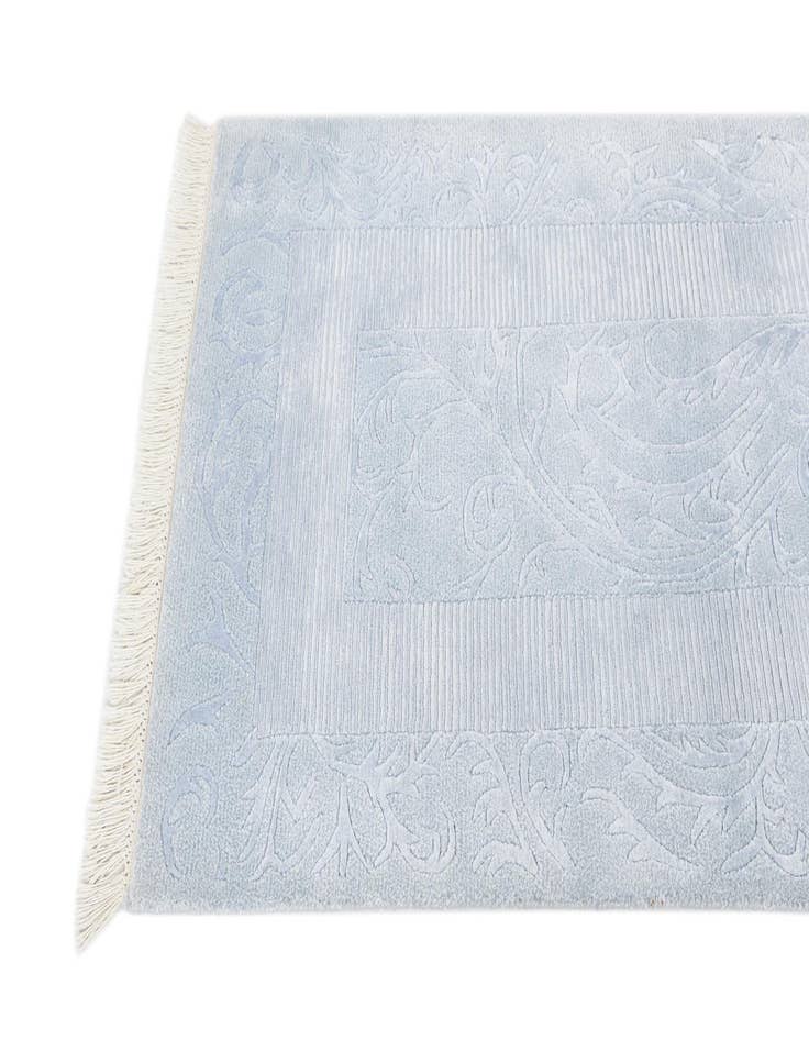 Detail image of 2' 7 x 5'  Hand Knotted Darya Wool Rug