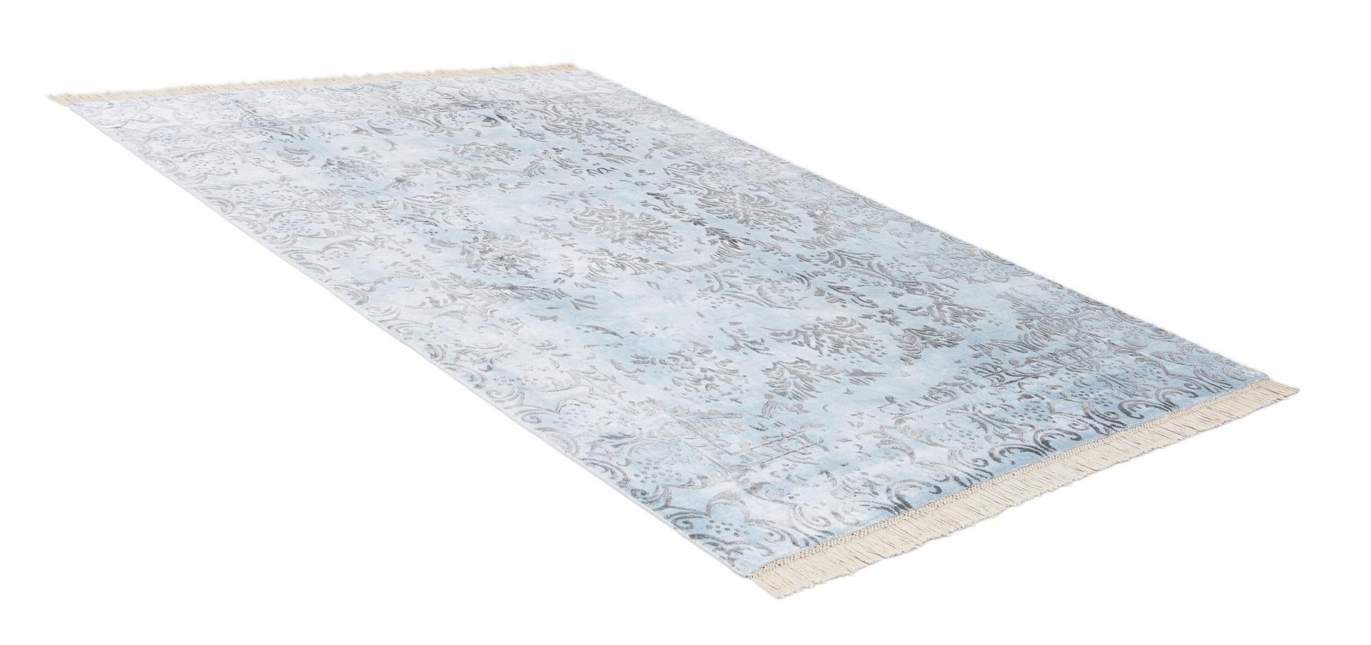 5' 5 x 7' 10 Hand Knotted Darya Wool Rug