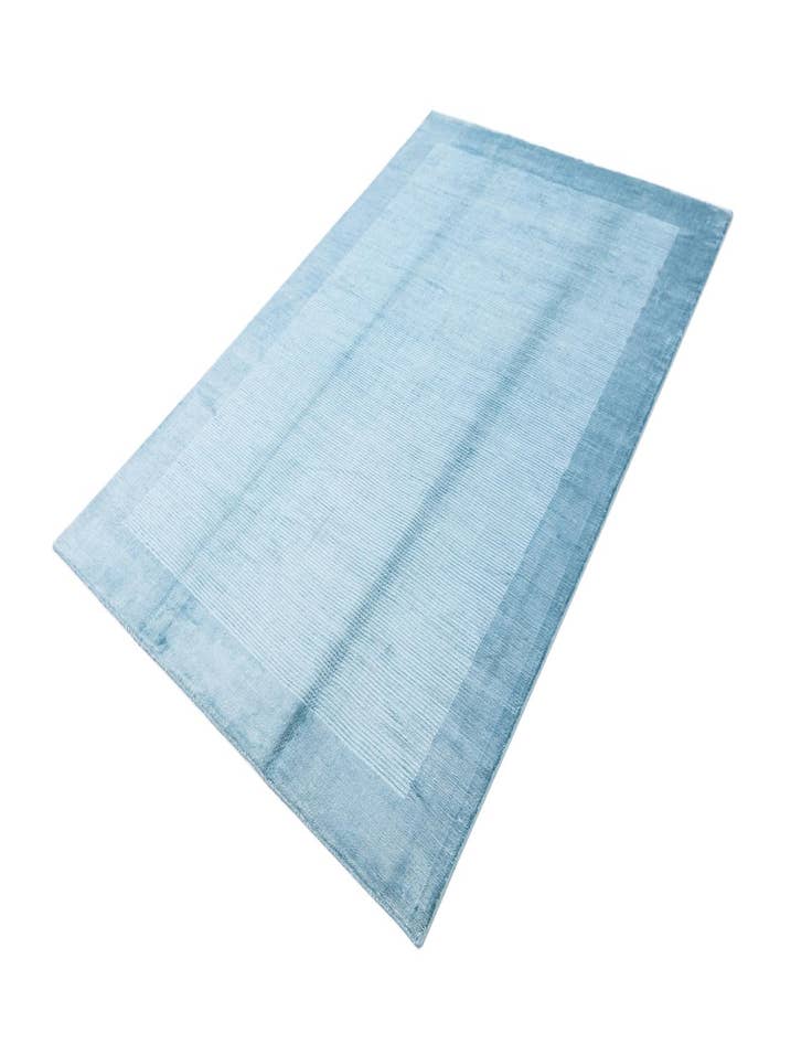 Detail image of 5' 7 x 7' 10 Darya Rug