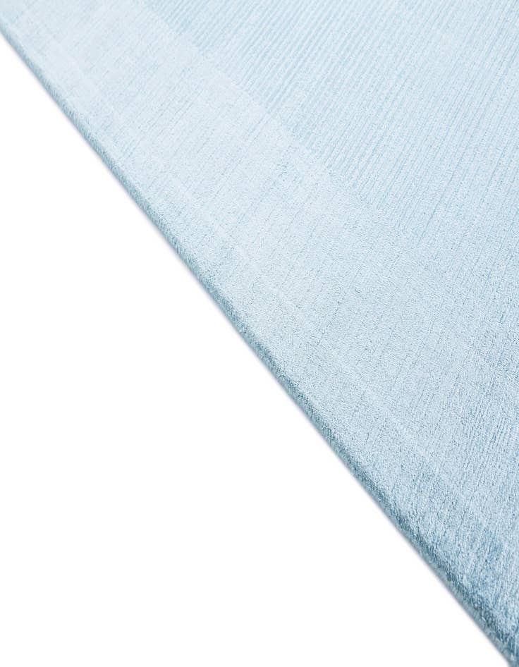 Detail image of 5' 7 x 7' 10 Darya Rug