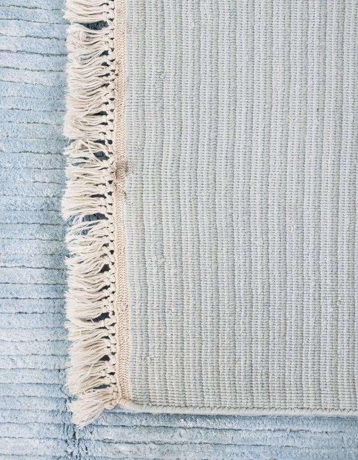 Detail image of 6' 7 x 9' 11  Hand Knotted Darya Wool Rug
