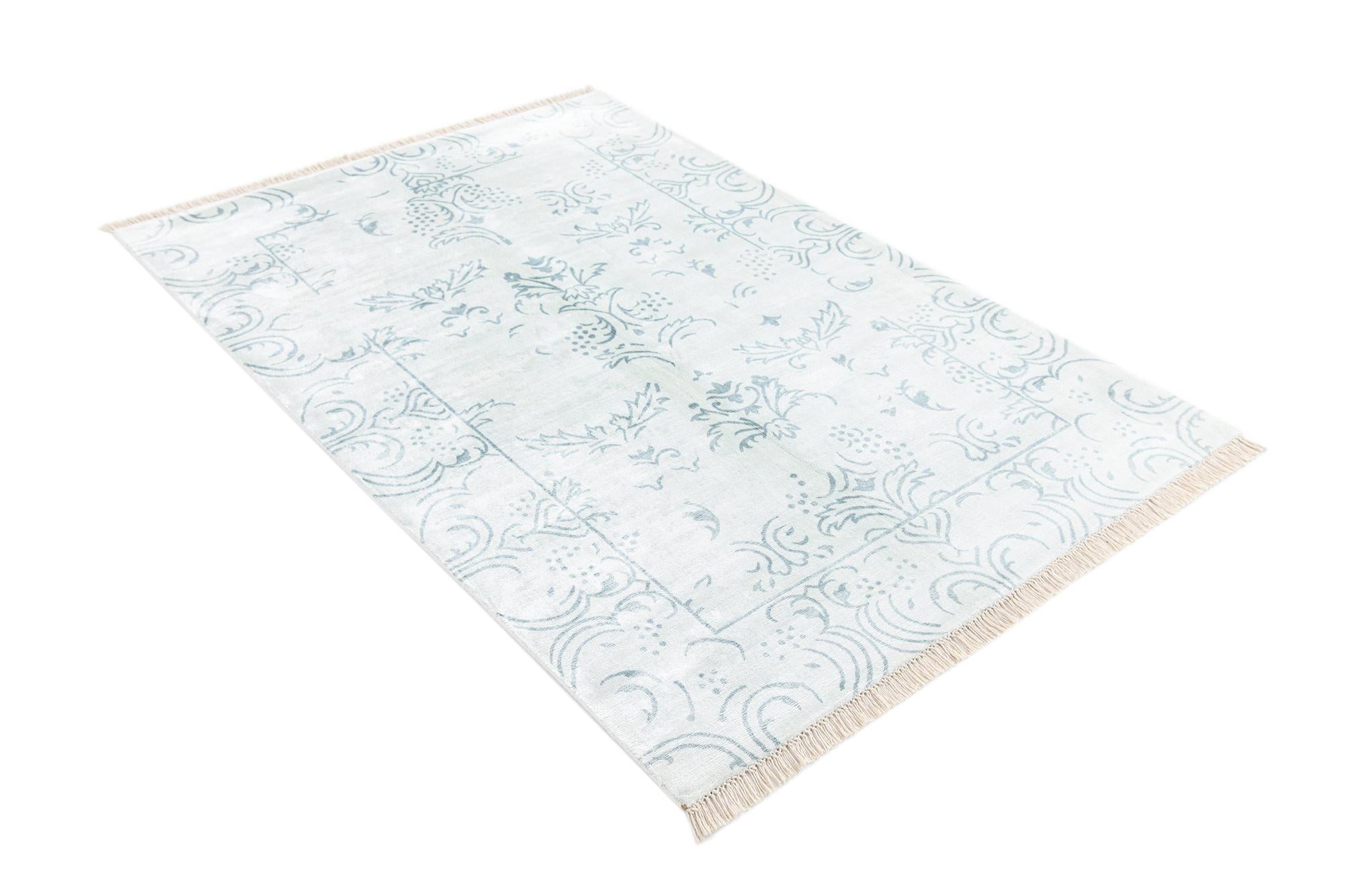 4' x 6' Darya Rug
