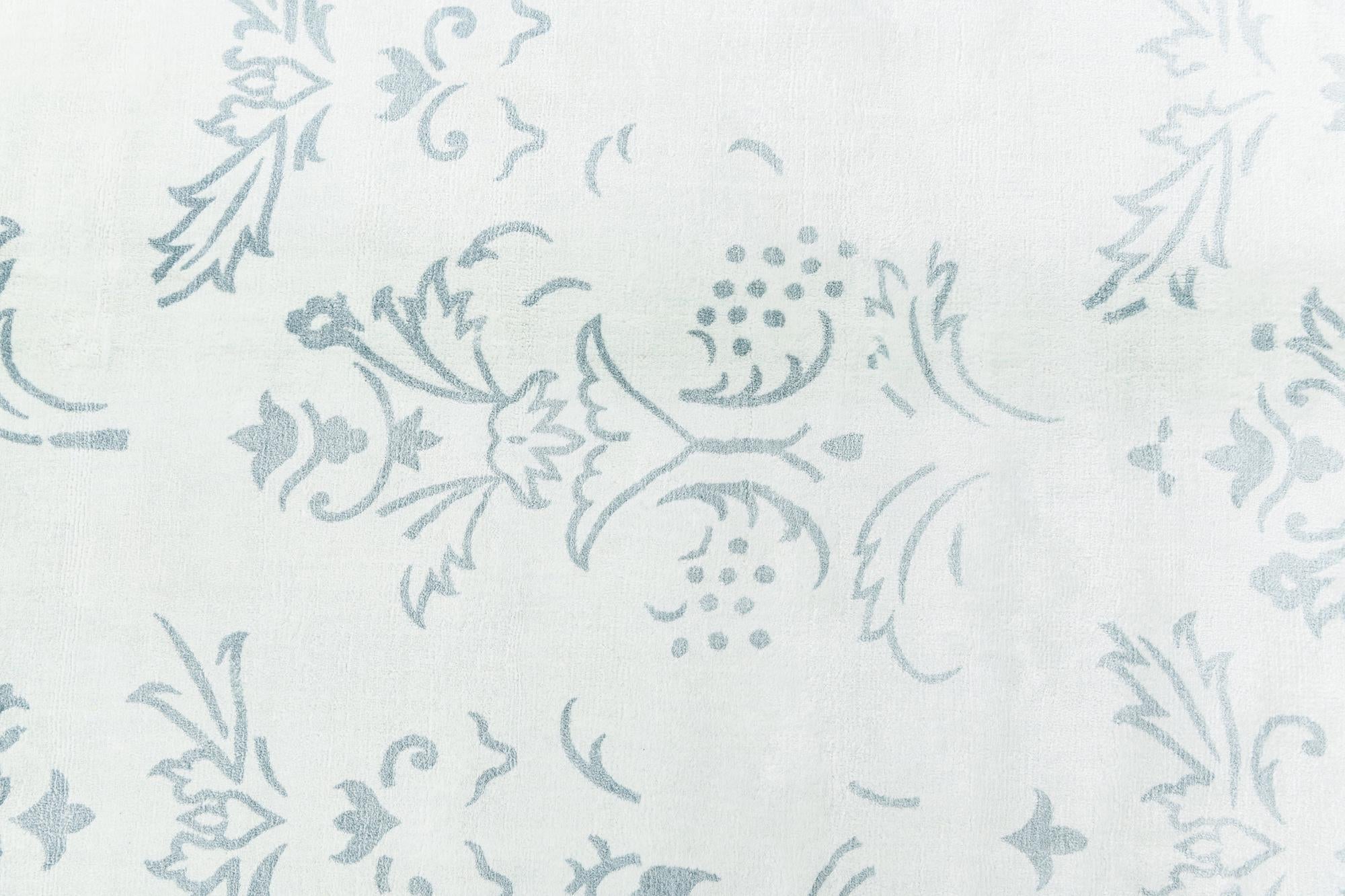4' x 5' 11 Darya Rug