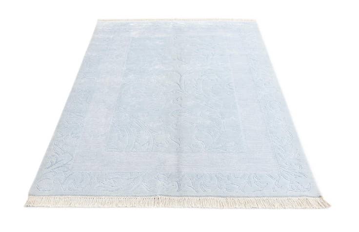 Detail image of 4' 3 x 6' 3 Darya Rug