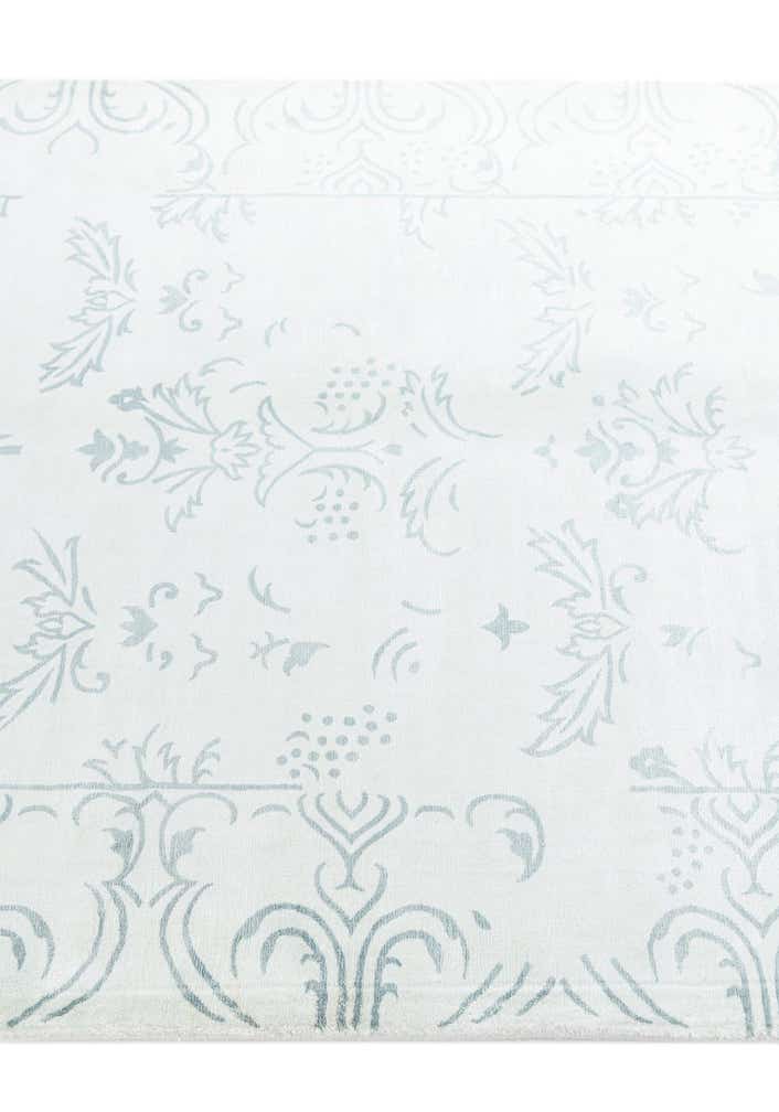 4' x 5' 11 Darya Rug