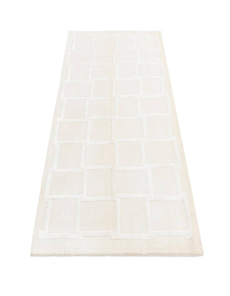 Detail image of 3' 10 x 6' Darya Rug