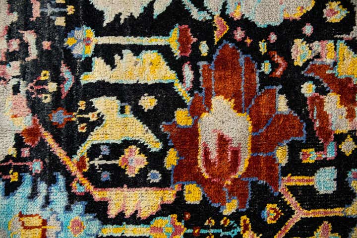 12' 6 x 15' 3 Hand Knotted Darya Wool Rug