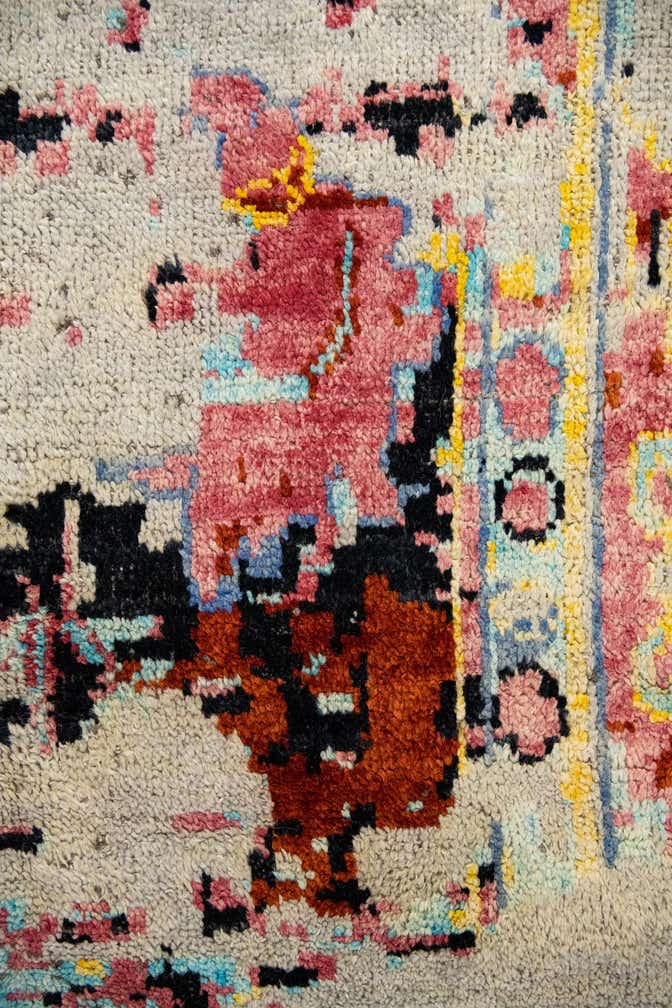 12' 6 x 15' 3 Hand Knotted Darya Wool Rug