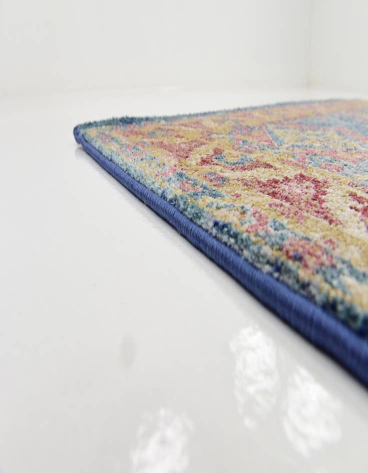 Detail image of 5' 2 x 7' 7 Eden Rug