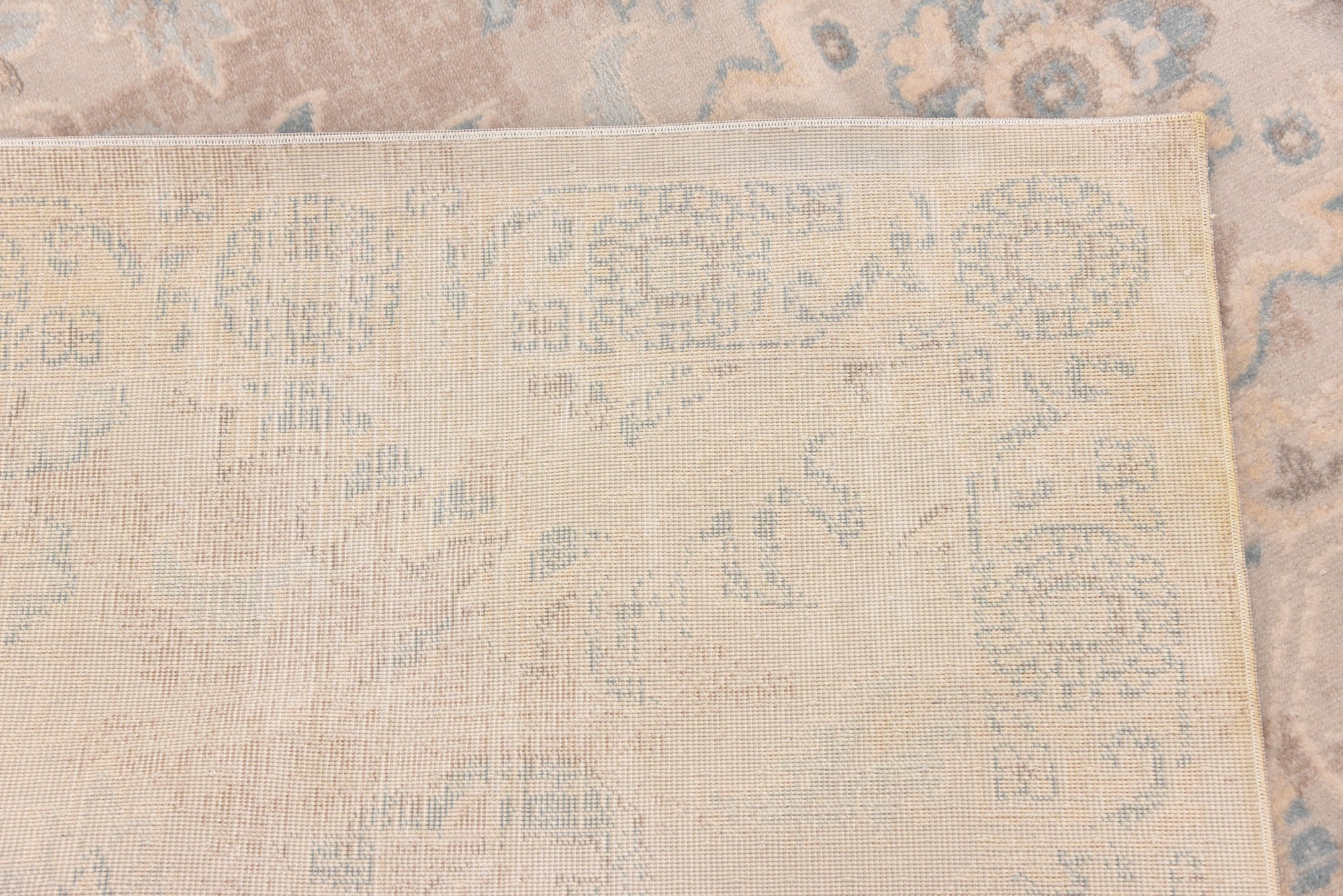 5' 2 x 7' 5 Escape Rug