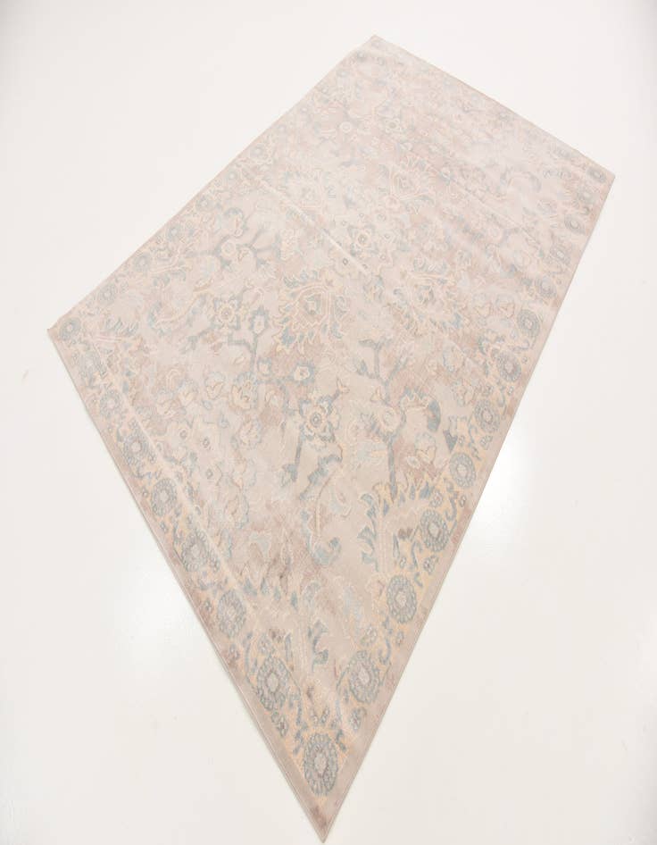 Detail image of 5' 2 x 7' 5 Escape Rug