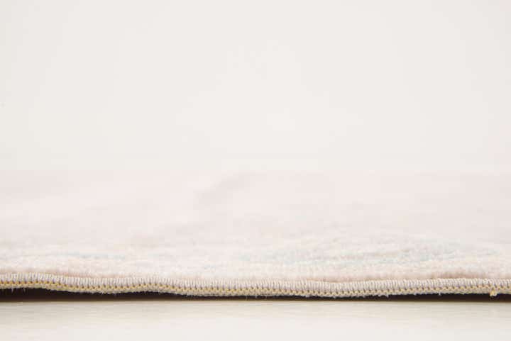 5' 2 x 7' 5 Escape Rug