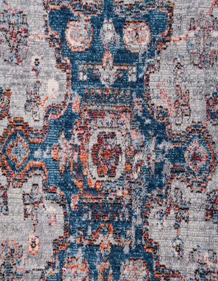 Detail image of 5' 2 x 7' 8 Fleur Rug
