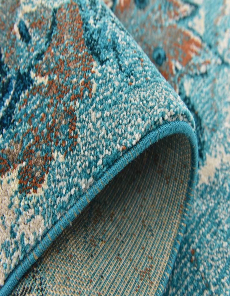 Detail image of 5' 3 x 7' 7 Florence Rug