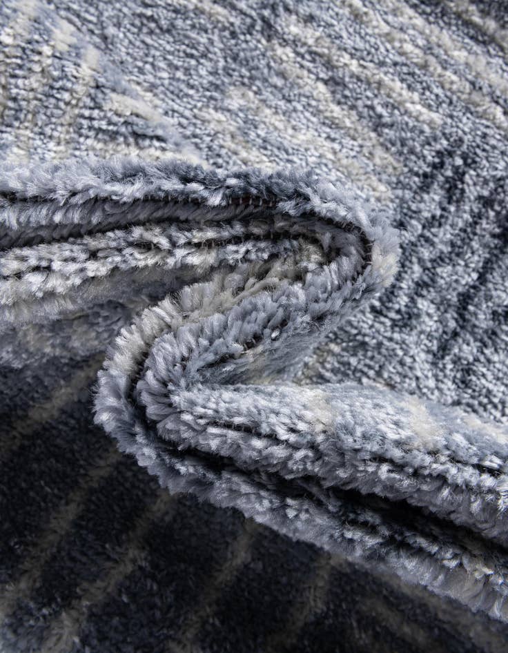 Detail image of 6' x 9' Hanahan Rug