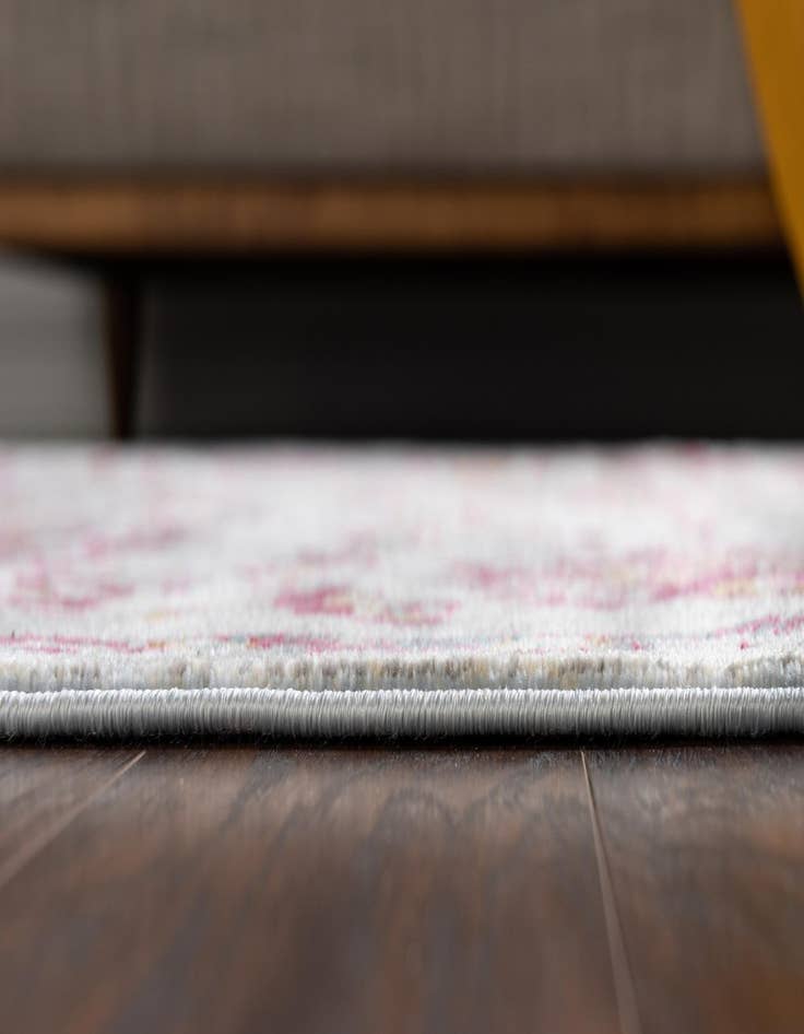 Detail image of 10' x 13' Havana Rug