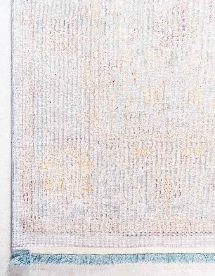 Detail image of 4' 3 x 6' Havana Rug