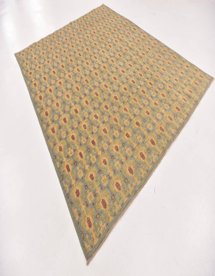Detail image of 8' x 9' 9 Hand Knotted Ikat Rug