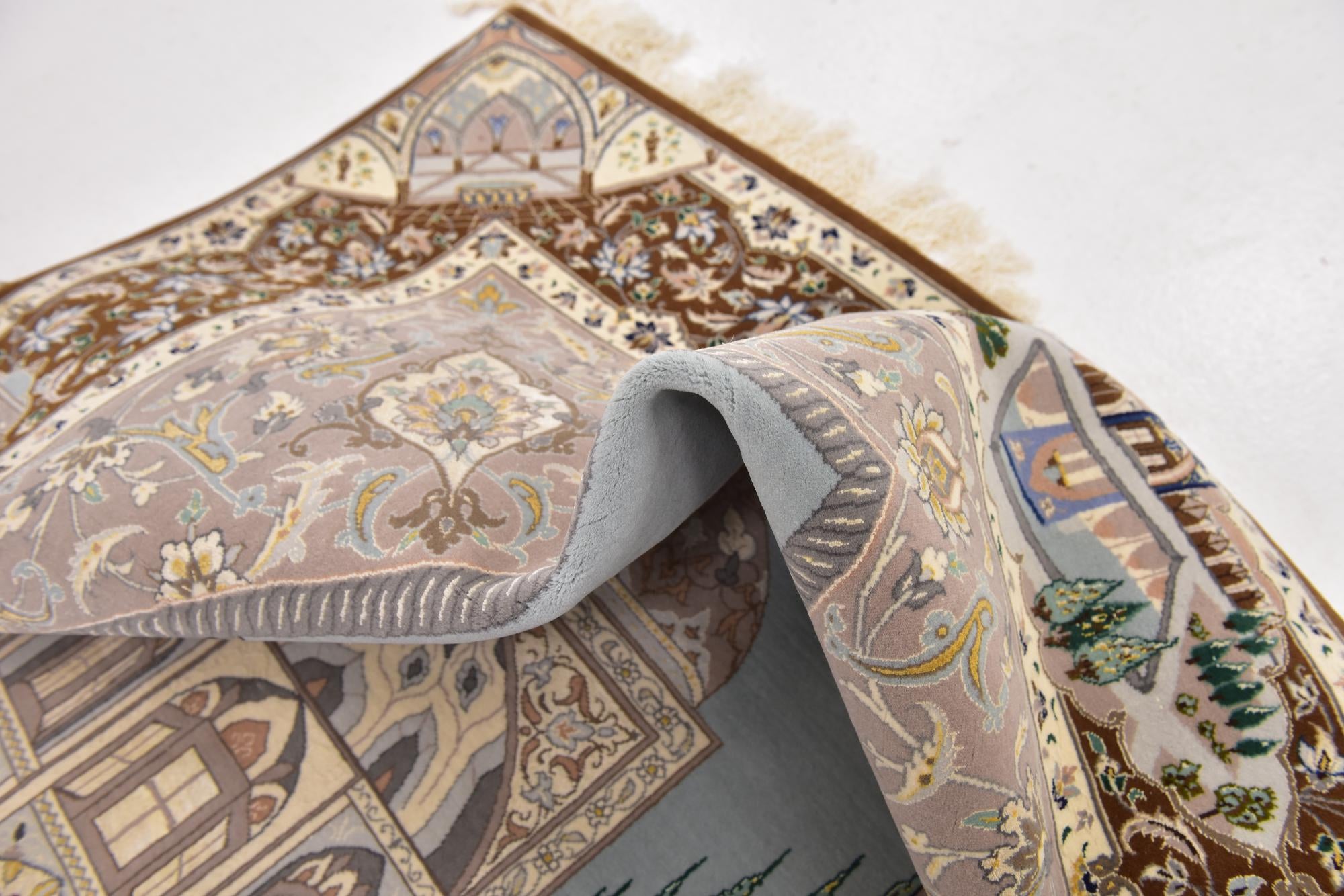 4' 4 x 6' 6 Hand Knotted Isfahan Persian Rug