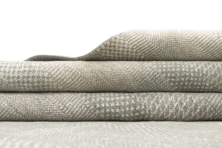 9' 1 x 12' 2 Kamla Wool Rug