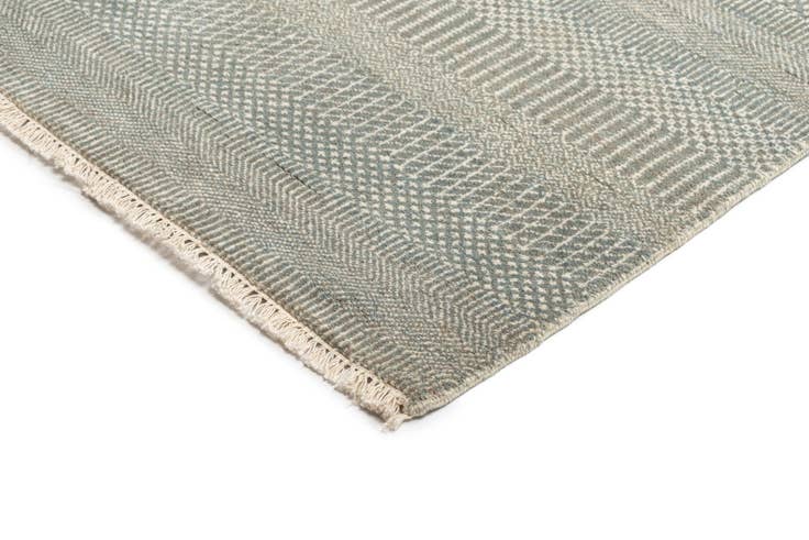 Detail image of 10' x 13' Kamla Wool Rug