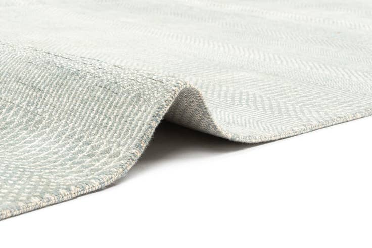 Detail image of 8' 9 x 12' 3 Kamla Wool Rug