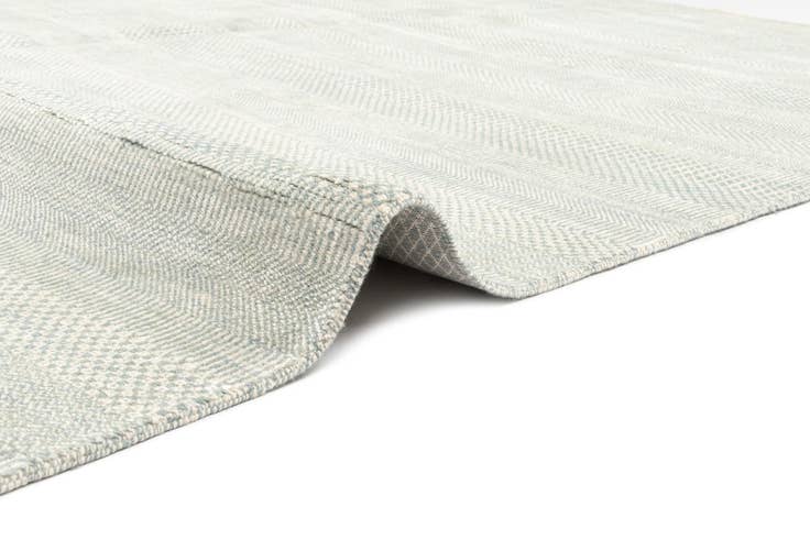 Detail image of 8' 1 x 10' 2 Kamla Wool Rug