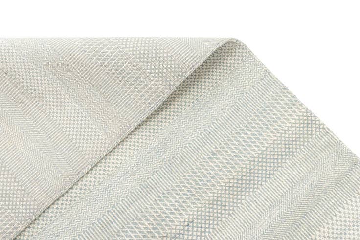 Detail image of 8' 1 x 10' 2 Kamla Wool Rug
