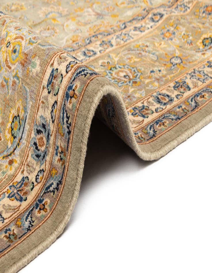 Detail image of 9' 8 x 13' 7 Kashan Wool Rug