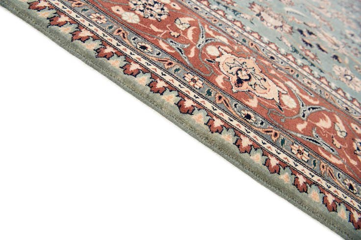 Detail image of 6' 1 x 9' 10 Kashan Wool Rug
