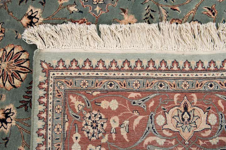 6' 1 x 9' 10 Kashan Wool Rug