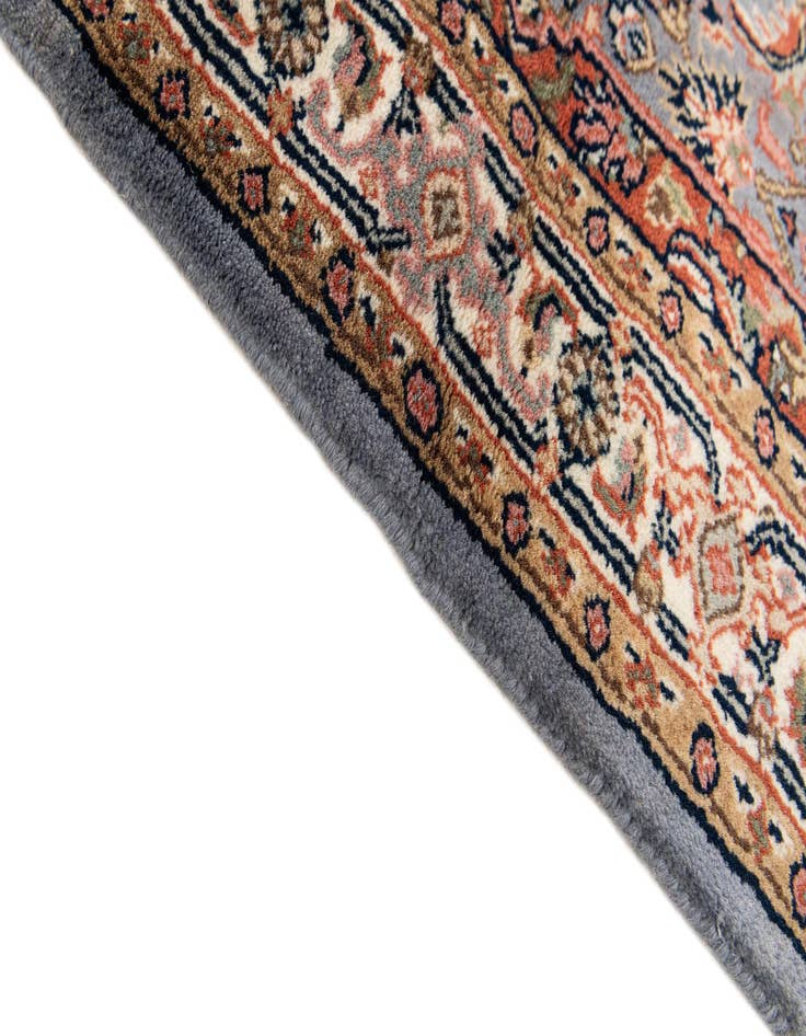 Detail image of 3' x 5' 3 Hand Knotted Kashan Wool Rug