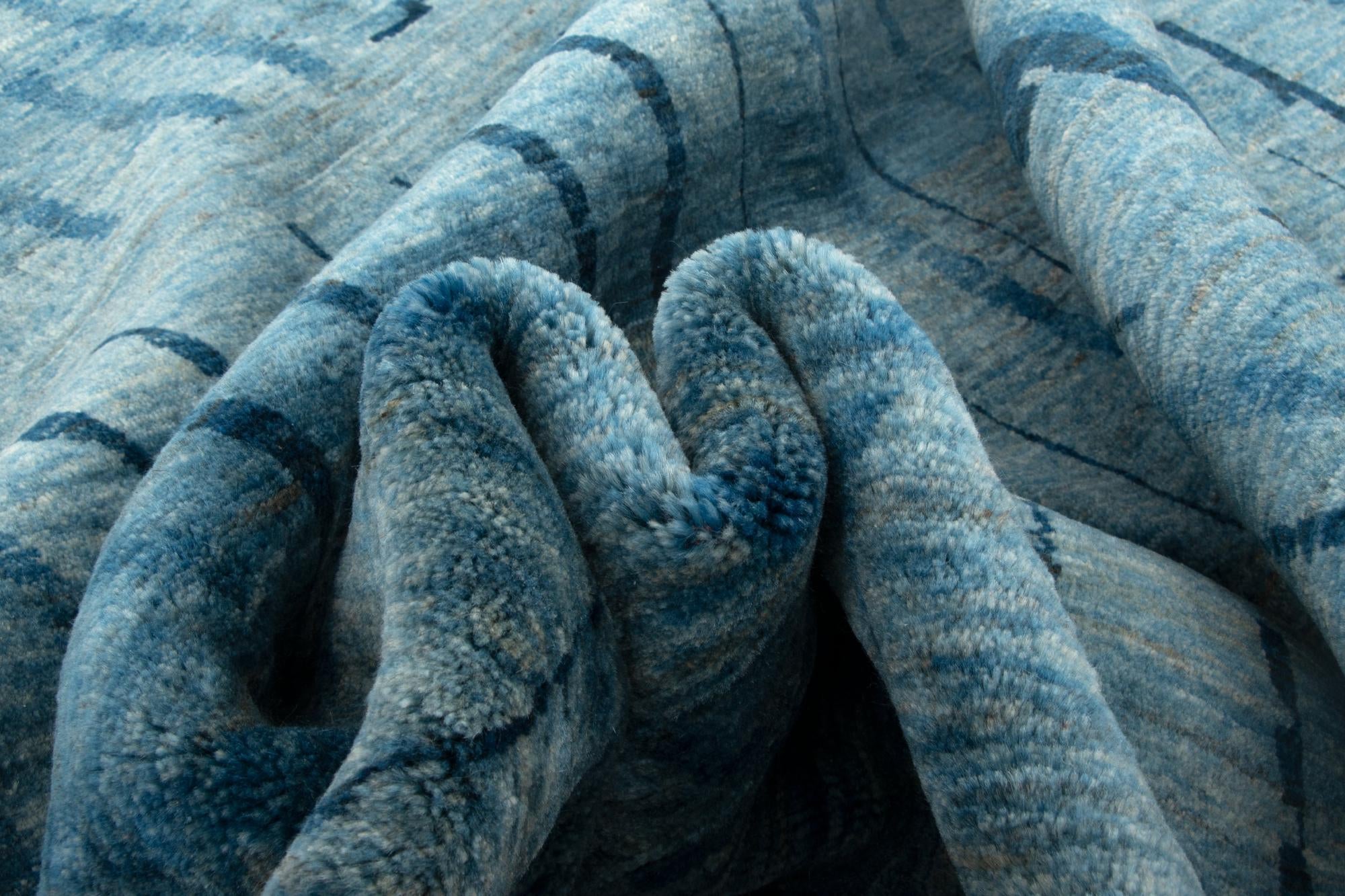 6' 9 x 9' 5 Kashkuli Wool Rug