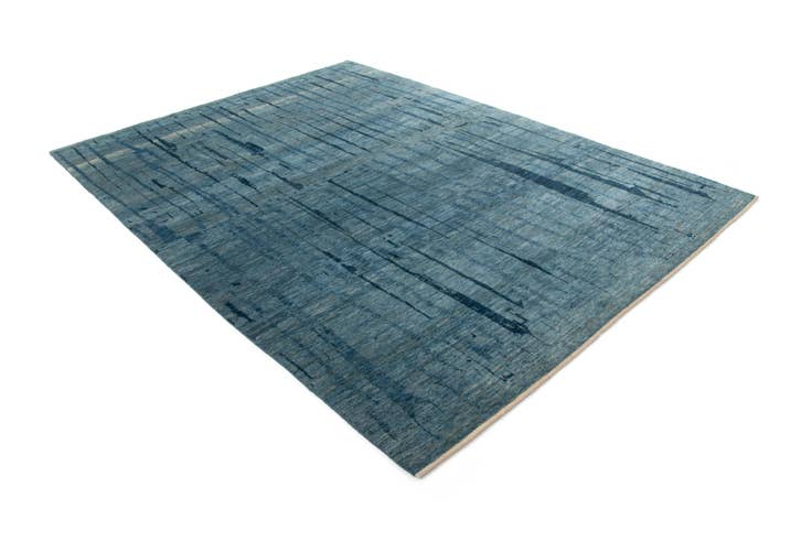 Detail image of 6' 9 x 9' 5 Kashkuli Wool Rug