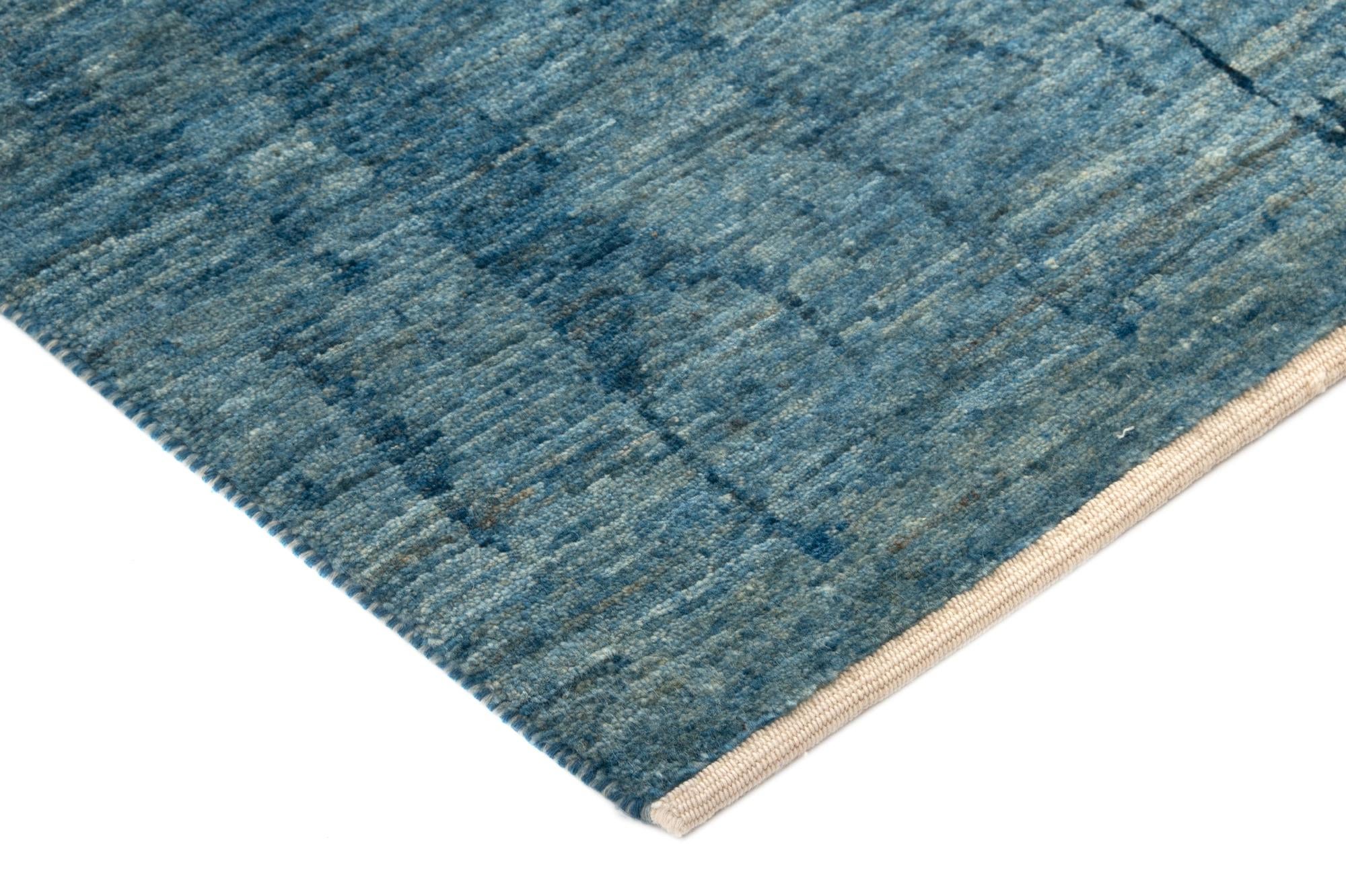 6' 9 x 9' 5 Kashkuli Wool Rug